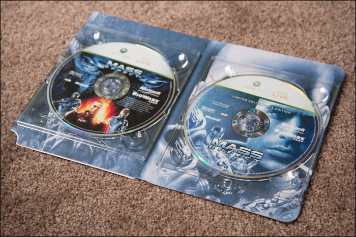 Mass-Effect-Limited-Collector's-Edition-Discs