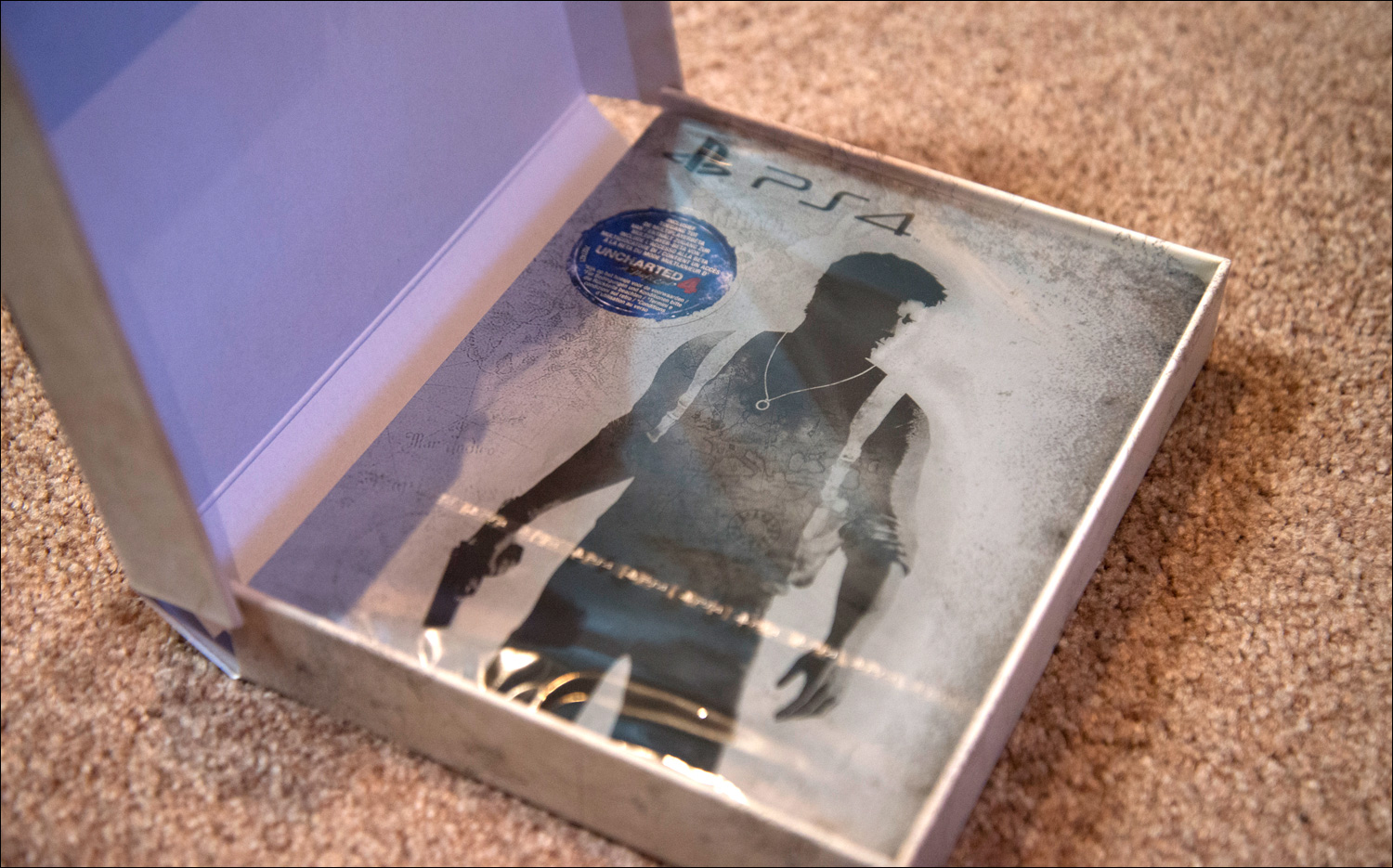 Uncharted-The-Nathan-Drake-Collection-Special-Edition-Open